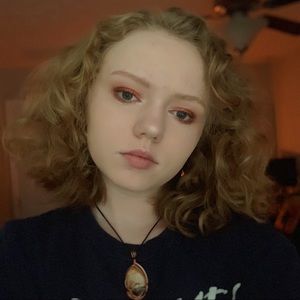 Meet your Posher, Cassity